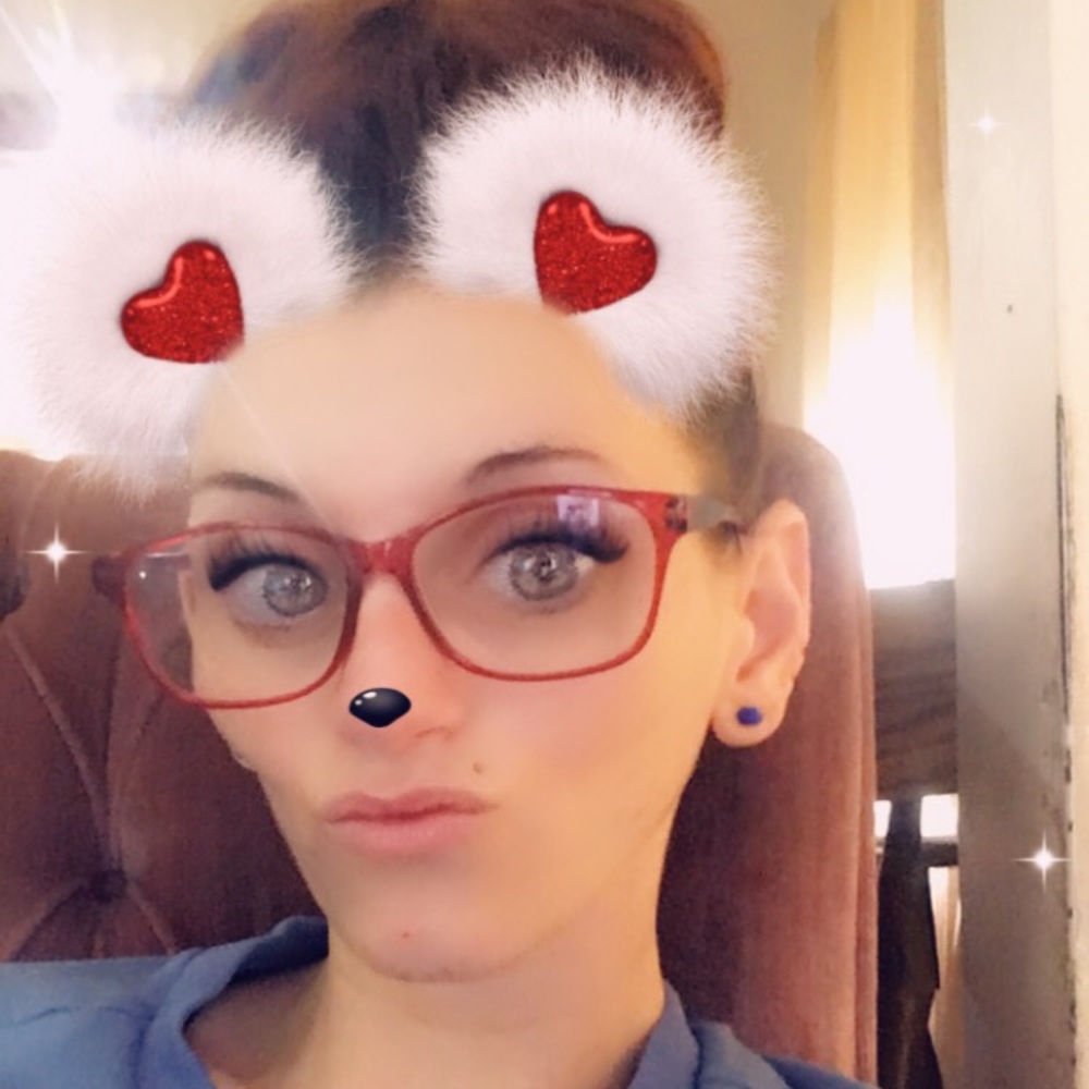 Meet your Posher, Amber